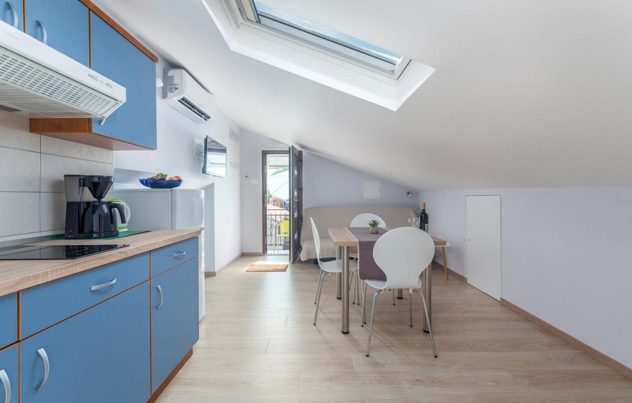Apartment Vilma Funtana Εξωτερικό φωτογραφία