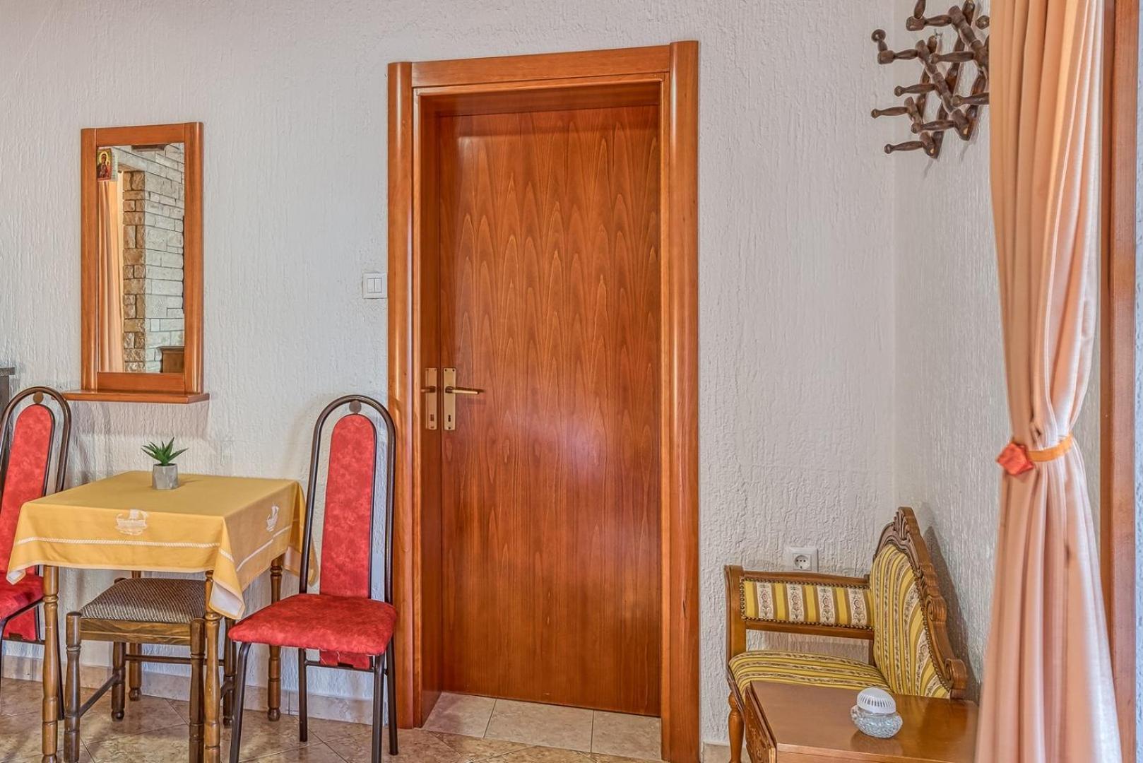 Apartment Vilma Funtana Εξωτερικό φωτογραφία