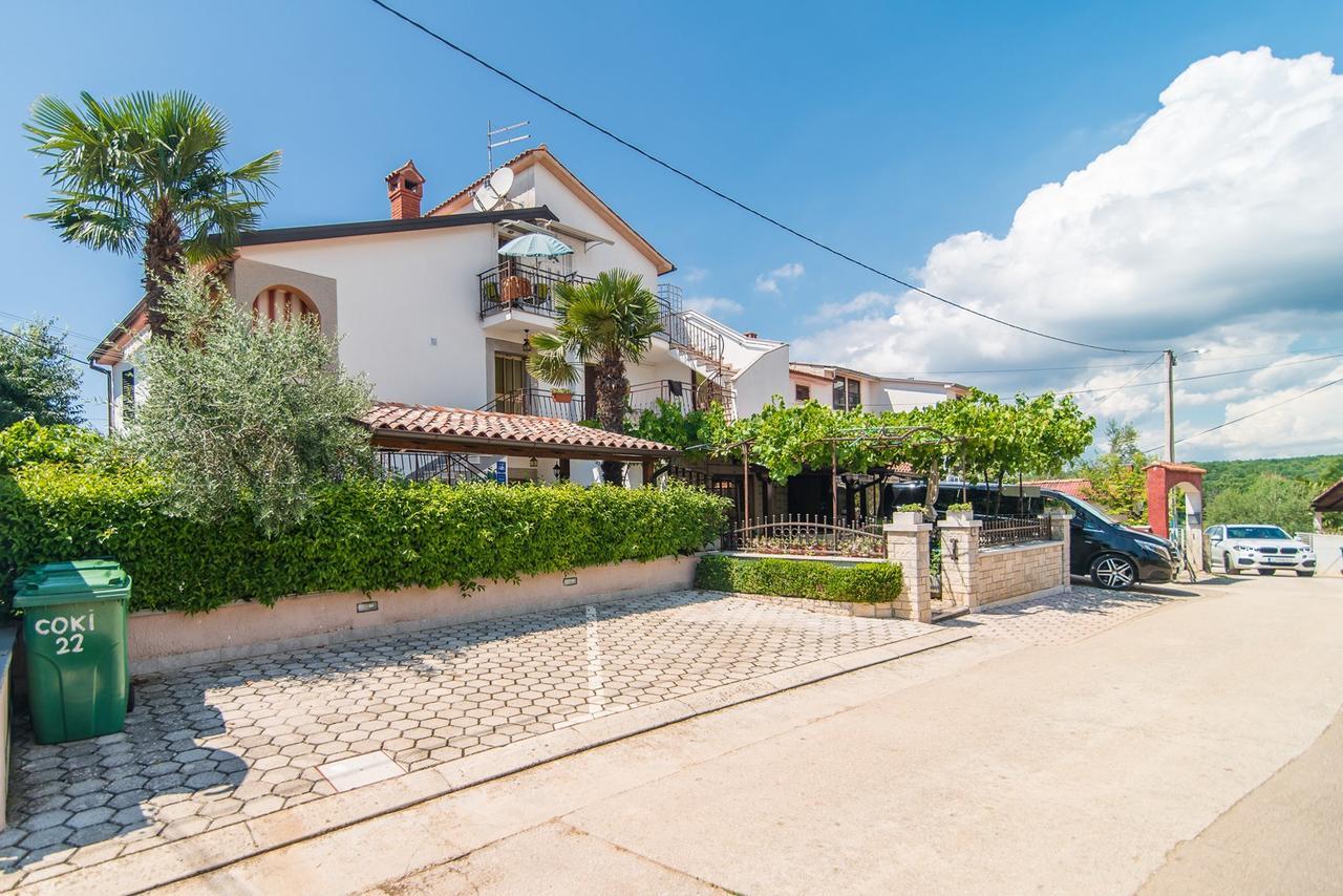 Apartment Vilma Funtana Εξωτερικό φωτογραφία