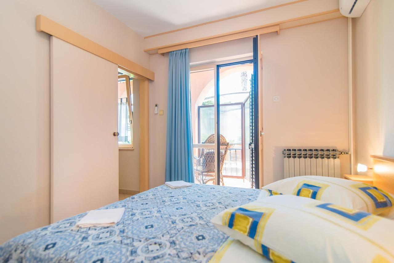 Apartment Vilma Funtana Εξωτερικό φωτογραφία